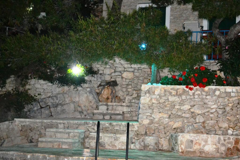 Apartments Villa Hraste Hvar Hvar Town Bagian luar foto