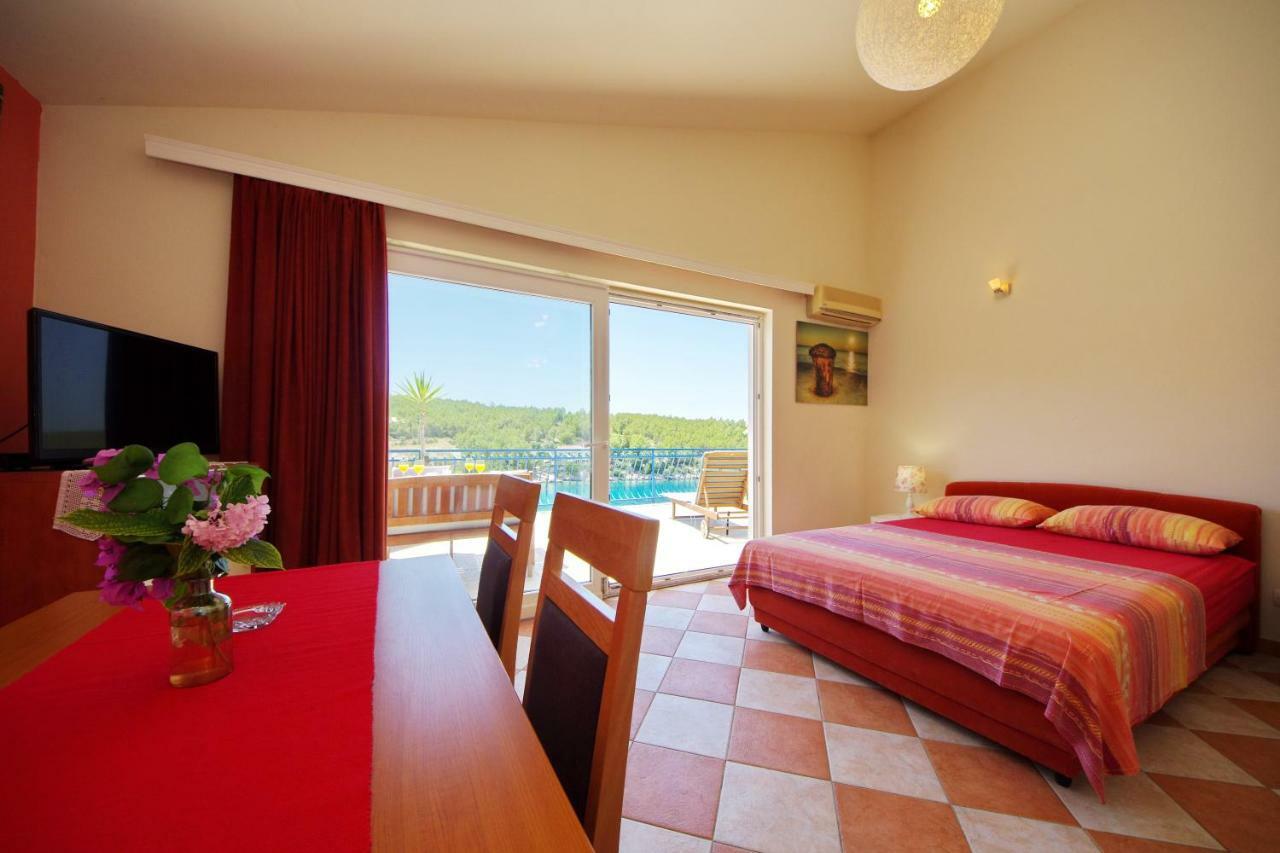 Apartments Villa Hraste Hvar Hvar Town Bagian luar foto